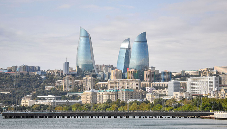 У Баку не пускають автомобілі, зареєстрованих в інших містах і районах Азербайджану. Фото з сайту ekhokavkaza.com